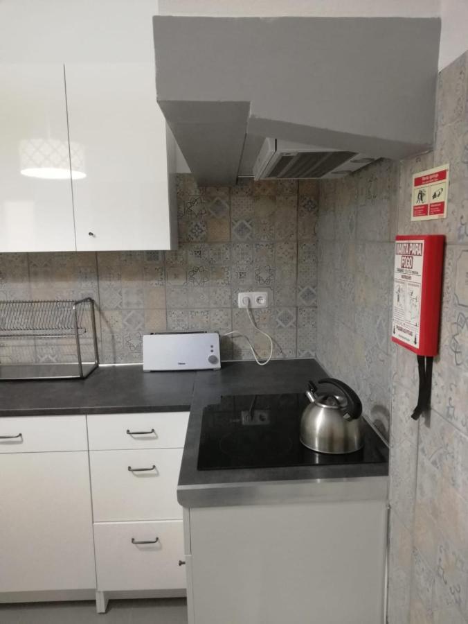 Bed&Shower Moscavide -Self Check-In Bagian luar foto